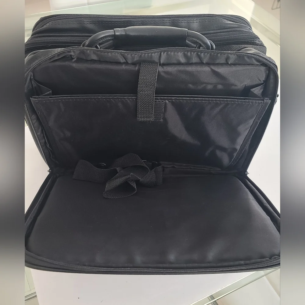 CTX Laptop Briefcase Business Bag Black